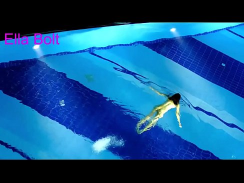 ❤️ මට නැරඹීම නැවැත්විය නොහැක, තරුණ රන්වන්තිය ELLA BOLT නිවාඩු නිකේතනයේ තටාකයේ නිරුවතින් පිහිනීමට හසු විය ❌ ගුද වීඩියෝව si.porn-mate.ru ❌️
